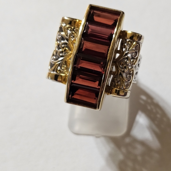 Genuine Red Tourmaline Gems En Vogue Ring Sz 7! - Picture 2 of 11